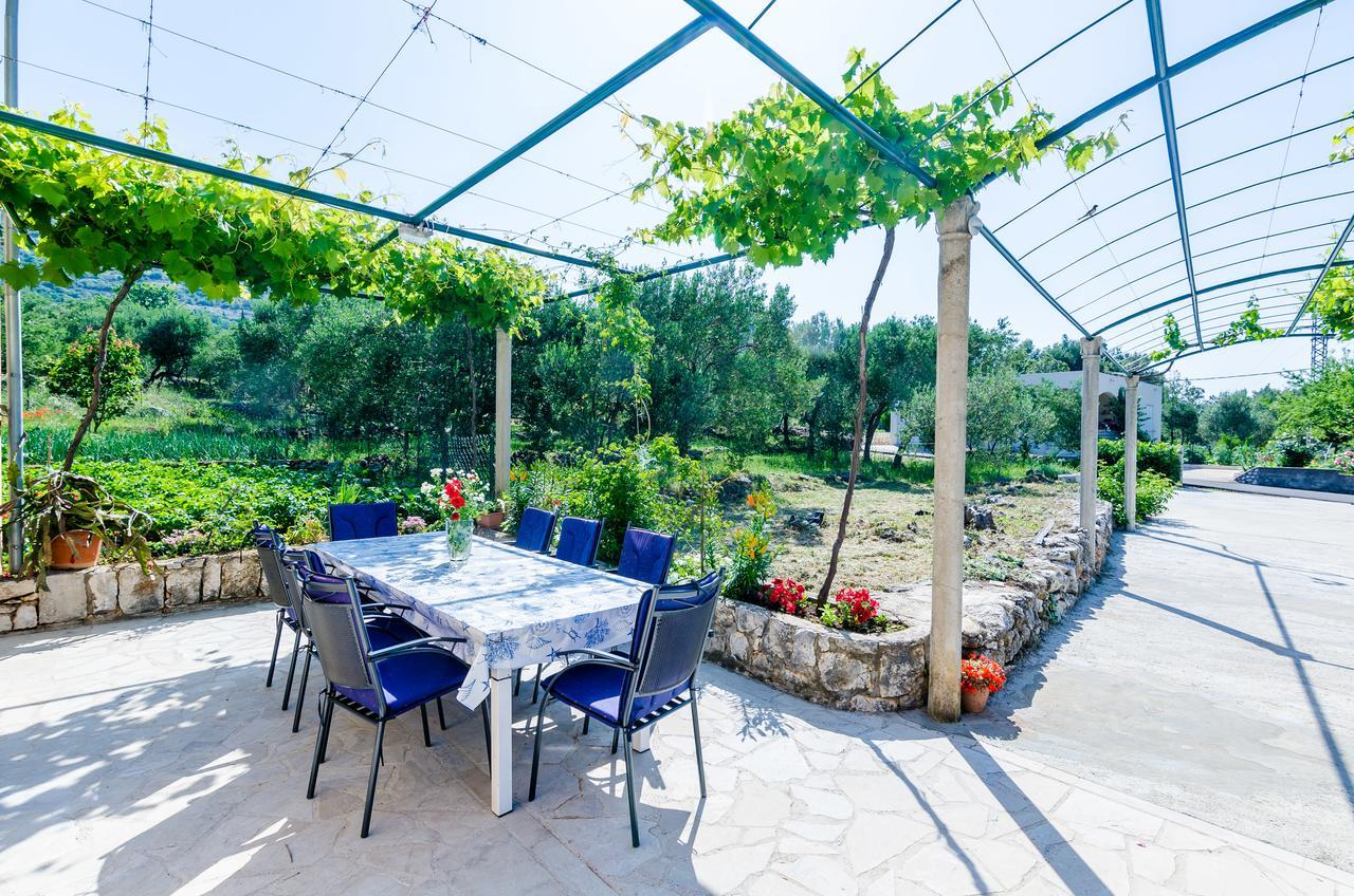 Apartment & Rooms Mazdin Banići Екстериор снимка